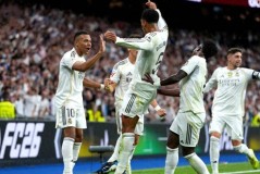 一场4-0，让巴萨落后西甲榜首8分！皇马六连胜，足坛第1人轰235球