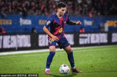 巴萨备战塞维利亚：榜首之争与信心重建的双重挑战