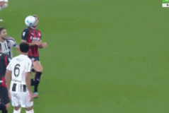 意甲关键战成“滑稽平局”：米兰0-0尤文，魔笛多次送饼前锋不吃