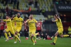 西甲中游对决！比利亚雷主场迎战奥萨苏纳，谁能向欧战资格发起冲击？