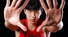 队记：杨瀚森能成为组织核心 管理层喜欢他的传球