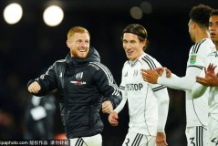 英格兰联赛杯第3轮：富勒姆1-0剑桥联</title>
        
    <title>英格兰联赛杯第3轮：富勒姆1-0剑桥联