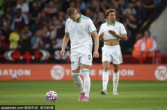 足球友谊赛：阿斯顿维拉vs罗马</title>
        
    <title>足球友谊赛：阿斯顿维拉vs罗马