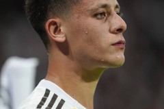 姆巴佩发声震动皇马：一句“我想踢球”背后的深意